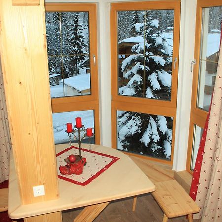 Hotel Schweizerhof Oberau Exteriör bild