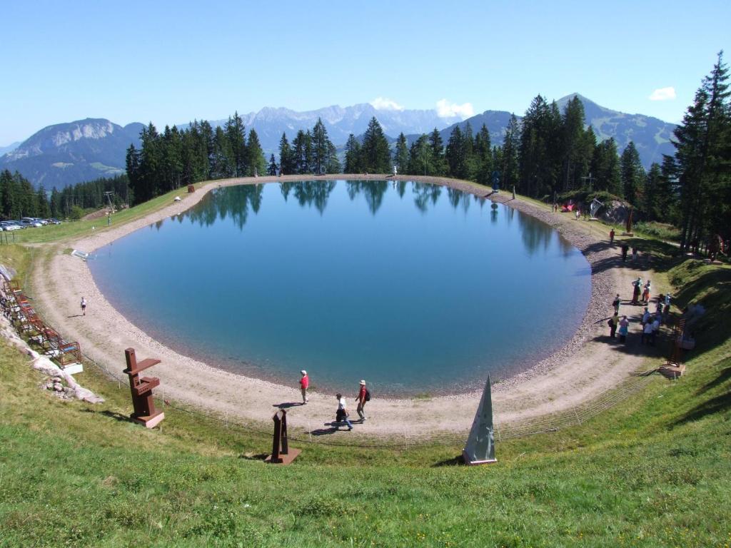 Hotel Schweizerhof Oberau Exteriör bild